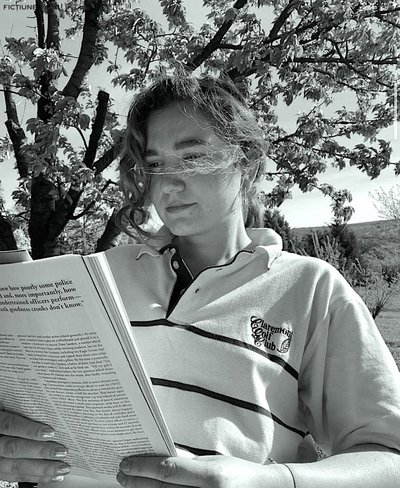 Anca IAȚIN - Când focul e doar o văpaie