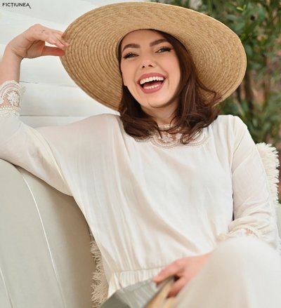 Carmen TÂRNOVEANU - Ana Cebotari deschide lumea cu cheia muzicii